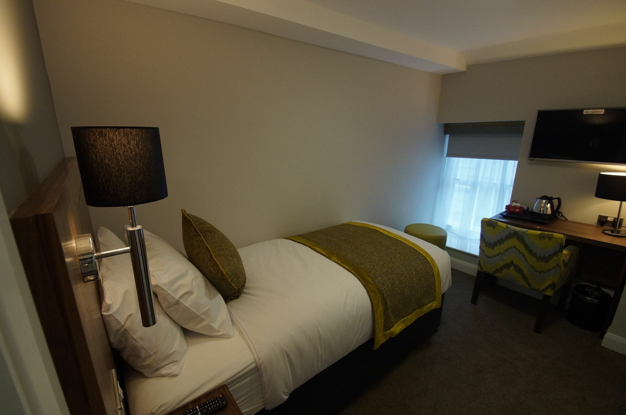 New Park Hotel Кармартен Экстерьер фото